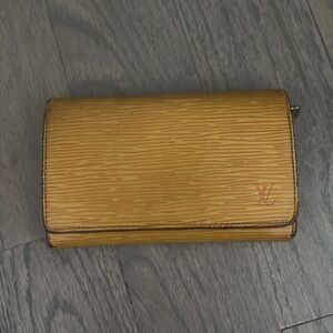Louis Vuitton Wallet!